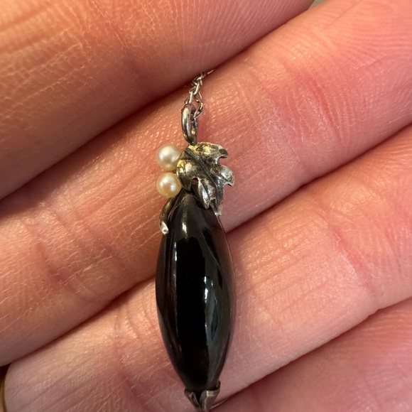 PRICE FIRM Vintage Elegant Silver & Black Onyx Pendant Necklace - Picture 5 of 7
